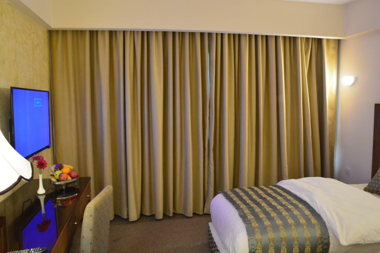Saray Hotel アンマン エクステリア 写真